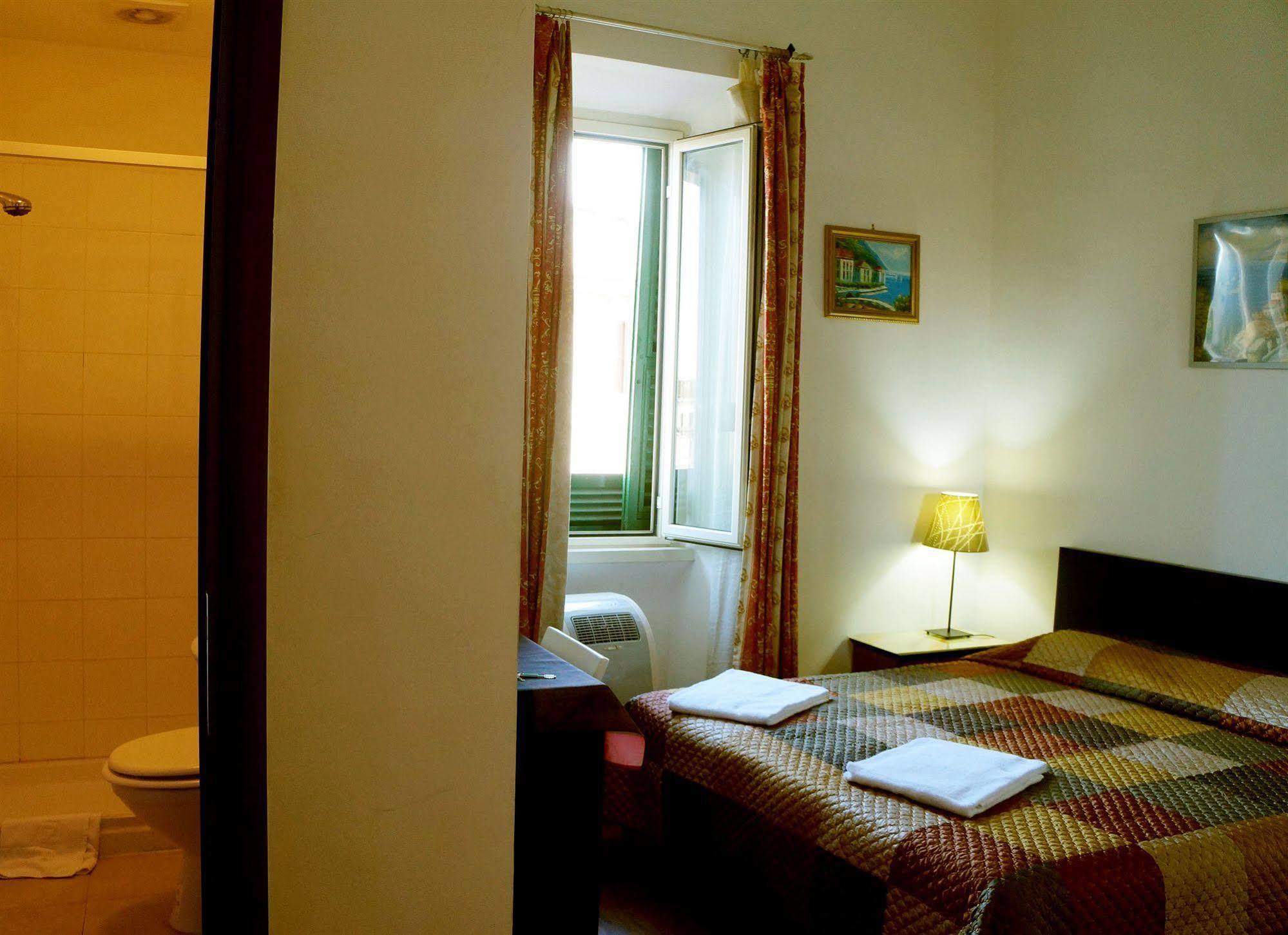 Casa Dell'Amicizia Bed and Breakfast Rome Buitenkant foto