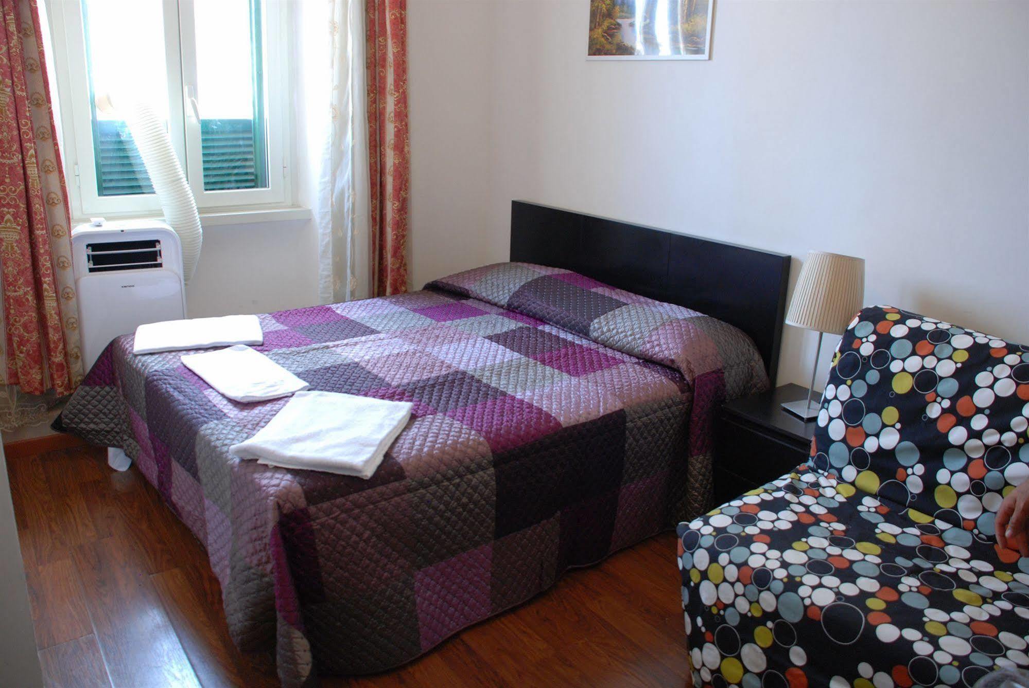 Casa Dell'Amicizia Bed and Breakfast Rome Buitenkant foto