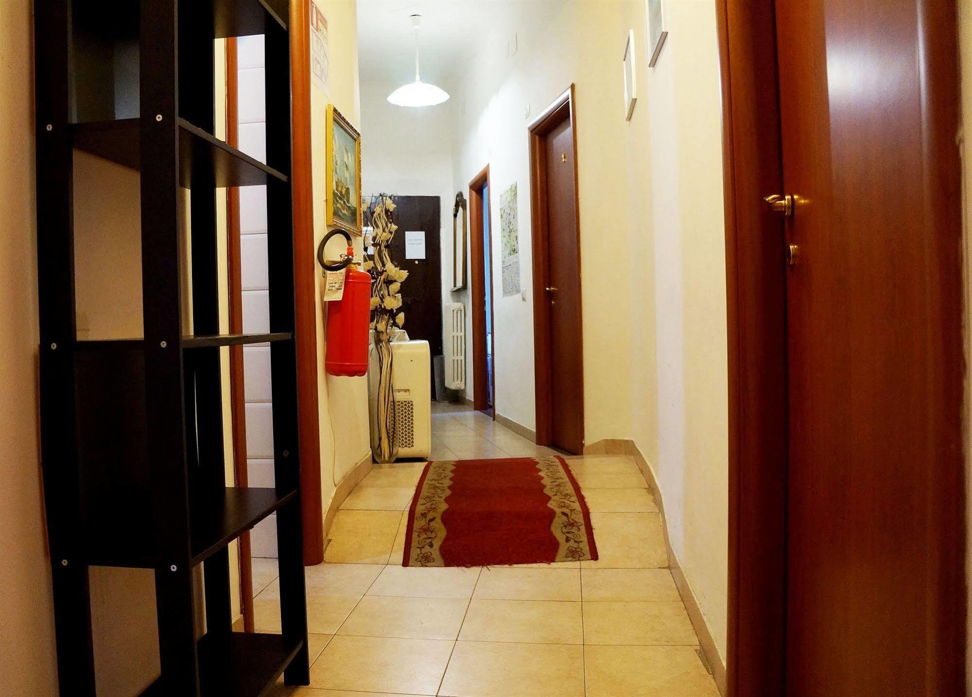 Casa Dell'Amicizia Bed and Breakfast Rome Buitenkant foto